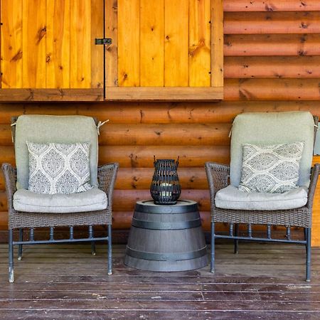 Cross Timbers Cabin On The Grove'S 25-Acres 브로큰보우 외부 사진